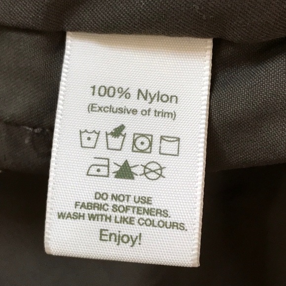 Tilley utility vest - Picture 6 of 6